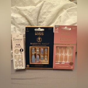 Kiss Nails in Blue, Silver, white and pink